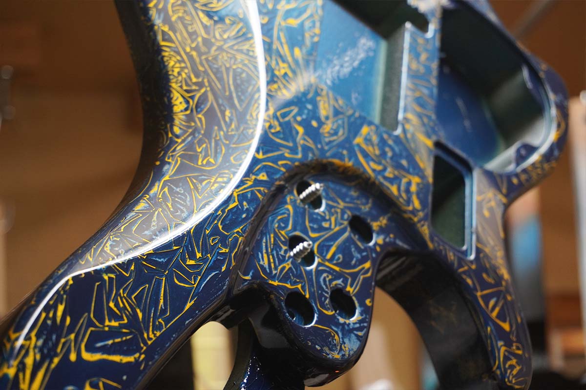 ギター・ベースに使われるSagoの特殊なラップ塗装！ | Sago New