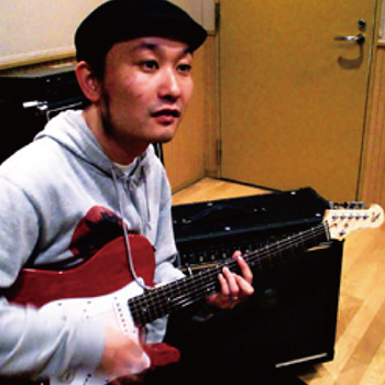 コザック前田 / ガガガSP | Sago New Material Guitars