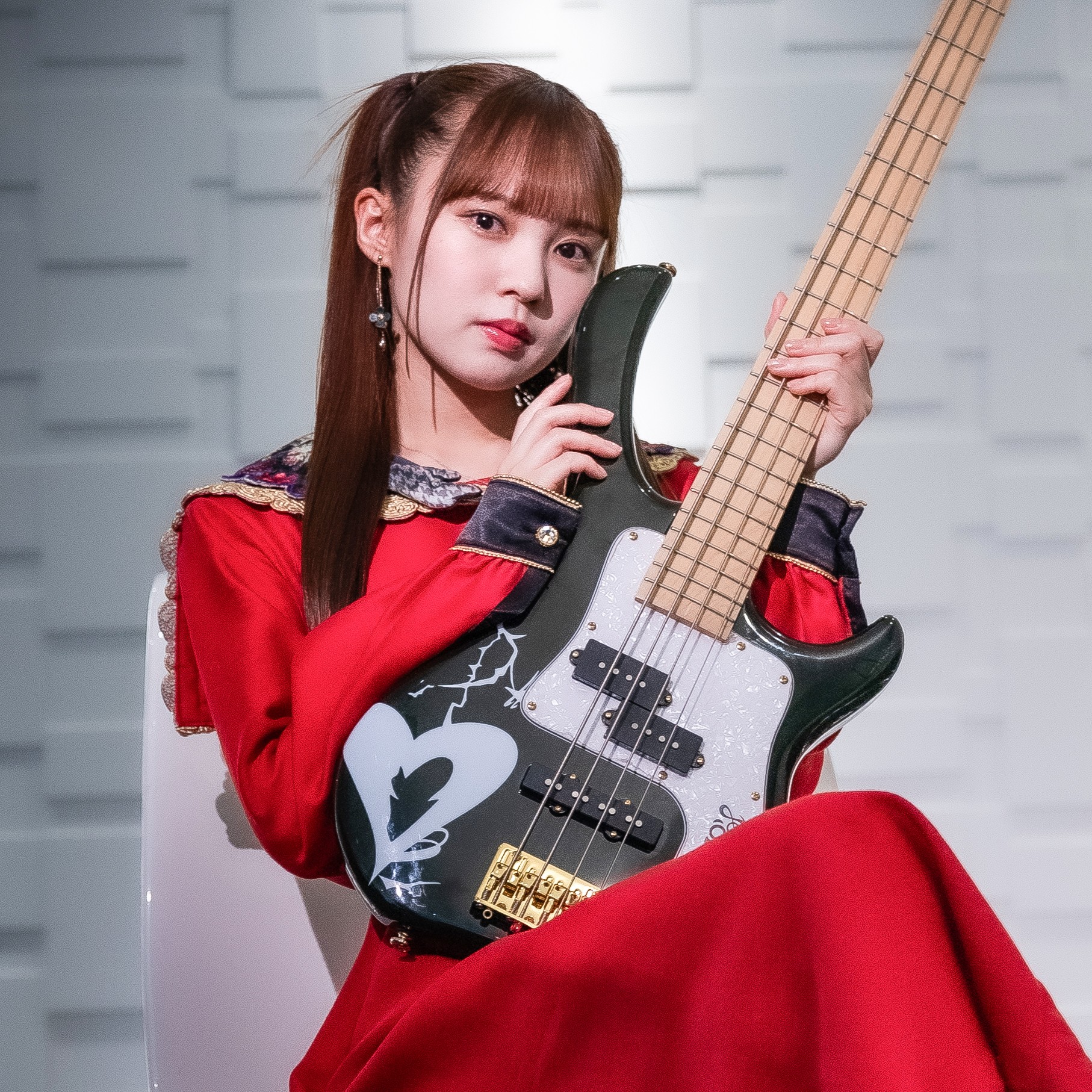 MINA / ex.GIRLFRIEND | Sago New Material Guitars MINA / ex.GIRLFRIEND | Sago New Material Guitars