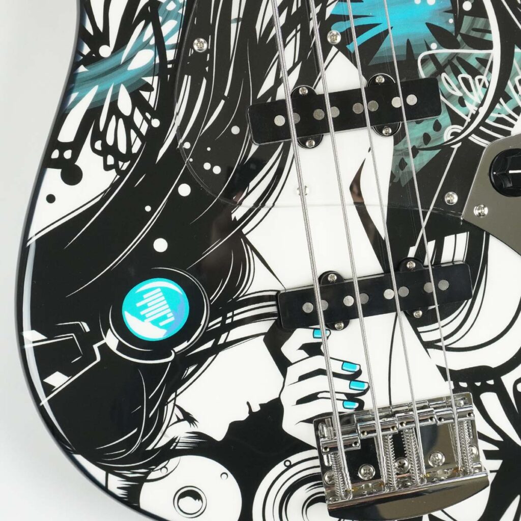 ギター ベースにインクジェットプリント ボディ印刷 Sago New Material Guitars