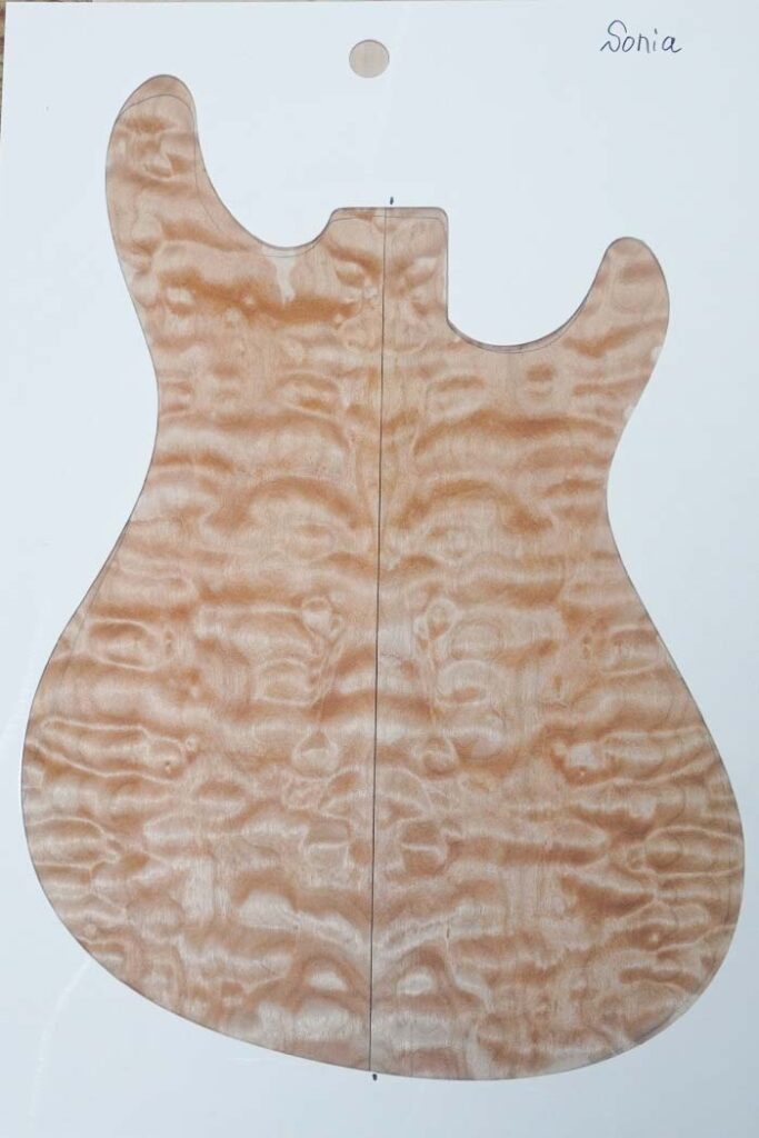 キルトメイプル - Quilted Maple | Sago New Material Guitars
